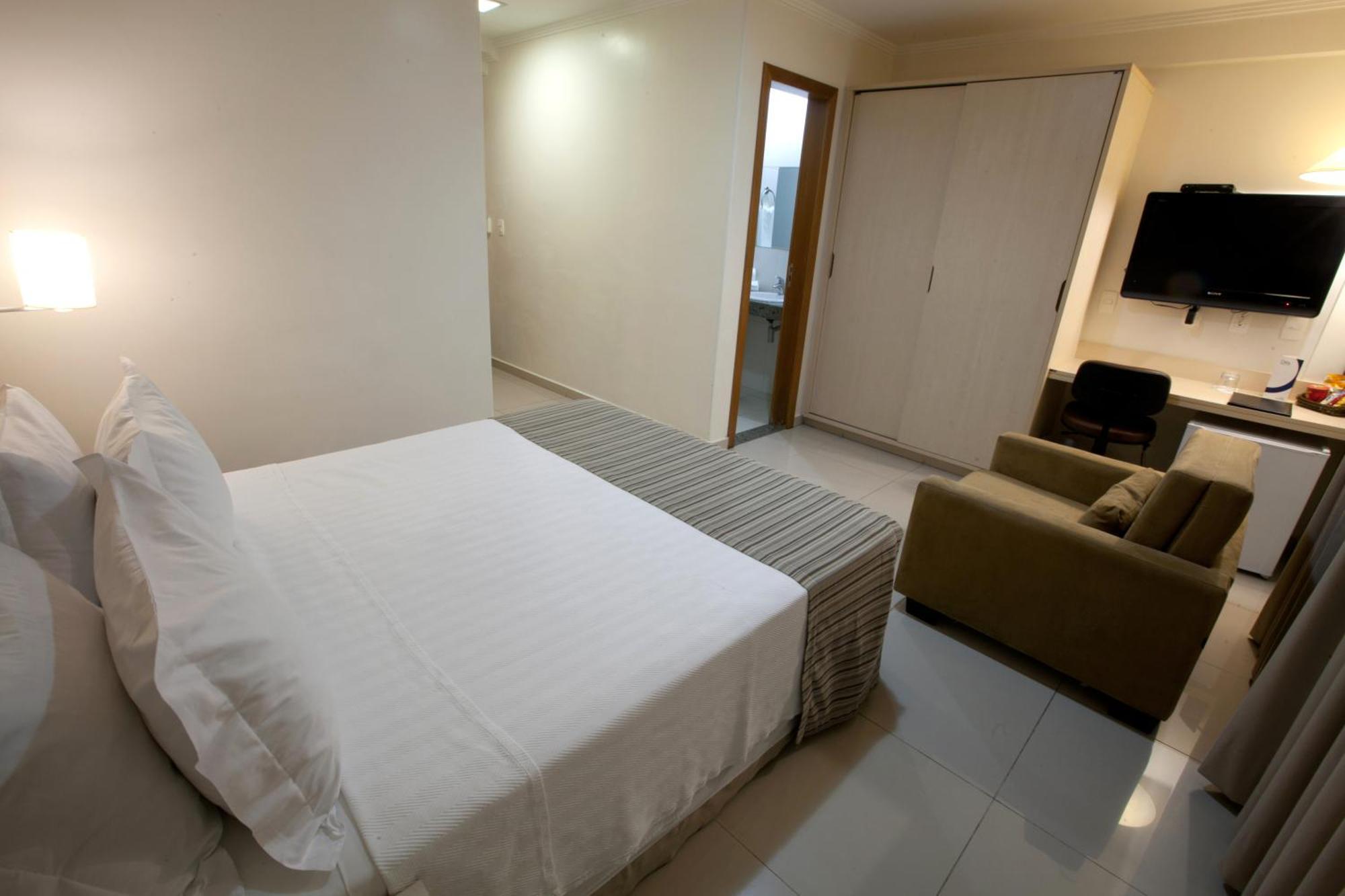 Oitis Hotel Goiânia Kamer foto