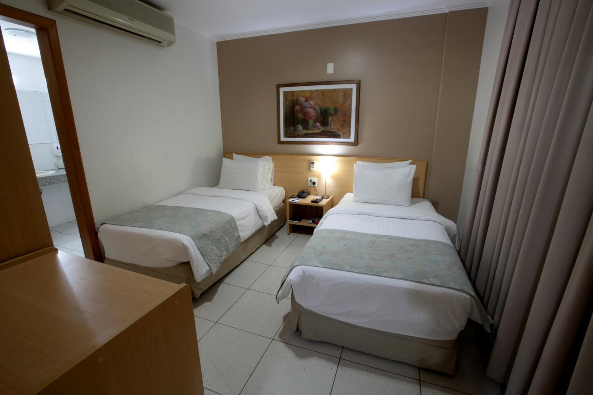 Oitis Hotel Goiânia Kamer foto