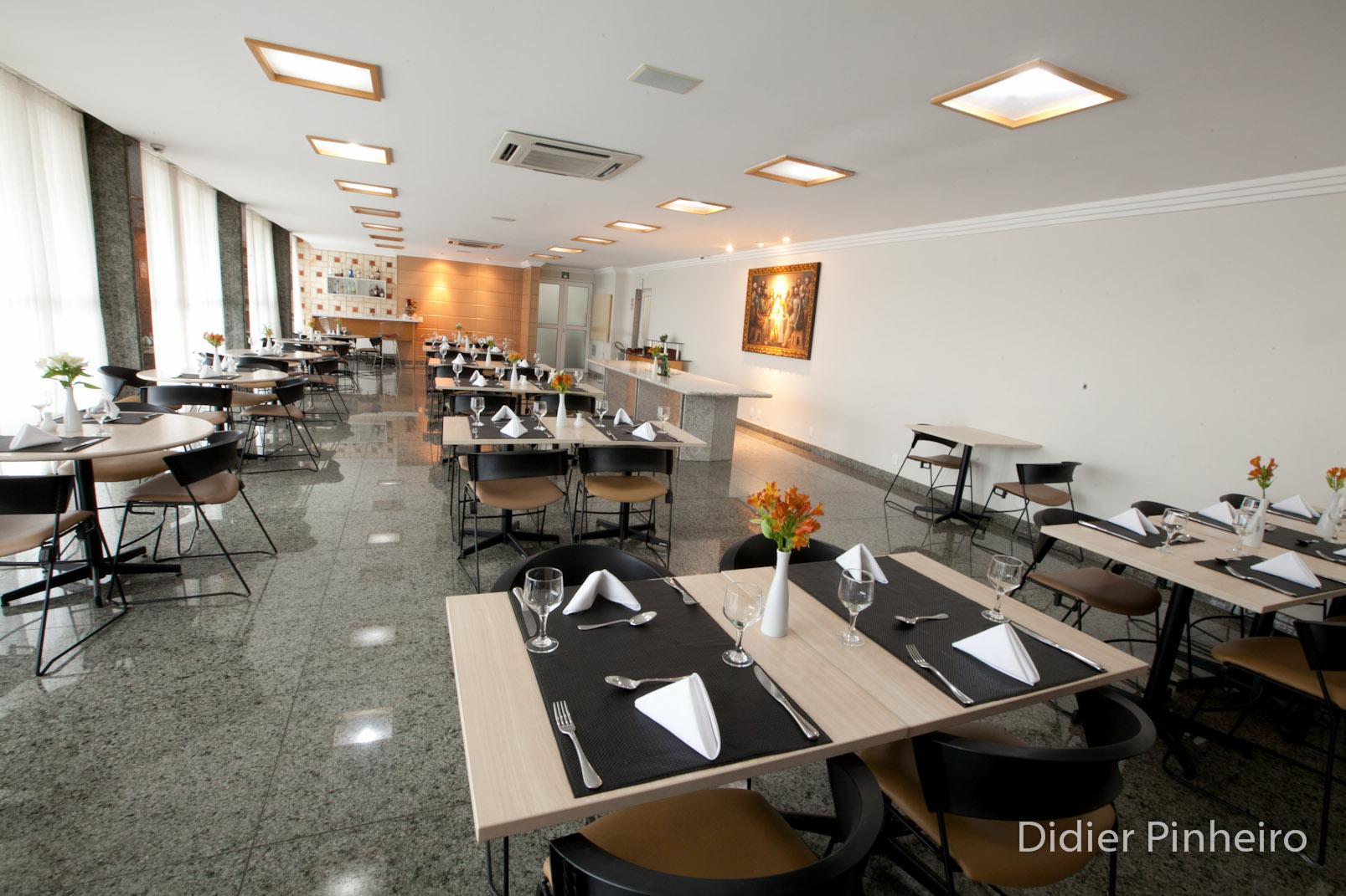 Oitis Hotel Goiânia Buitenkant foto